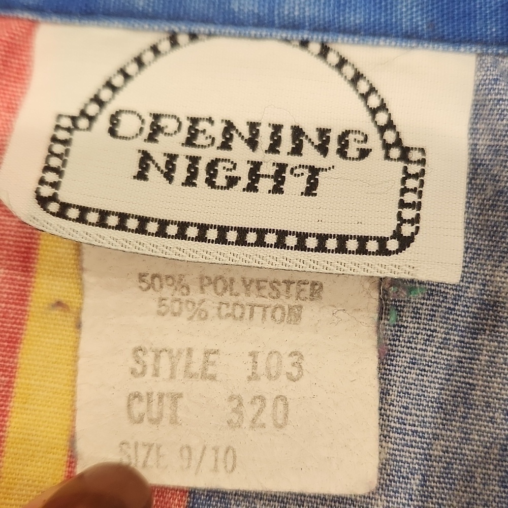 1980s Movie Theater Uniform Shirt - Picture 4 of 6